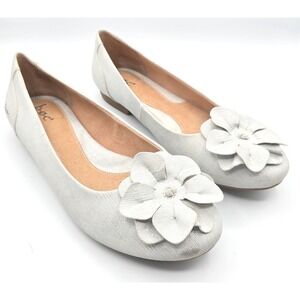 B.O.C. Born Concept Silver White Floral Ballet Flats Womens 9.5 Metallic